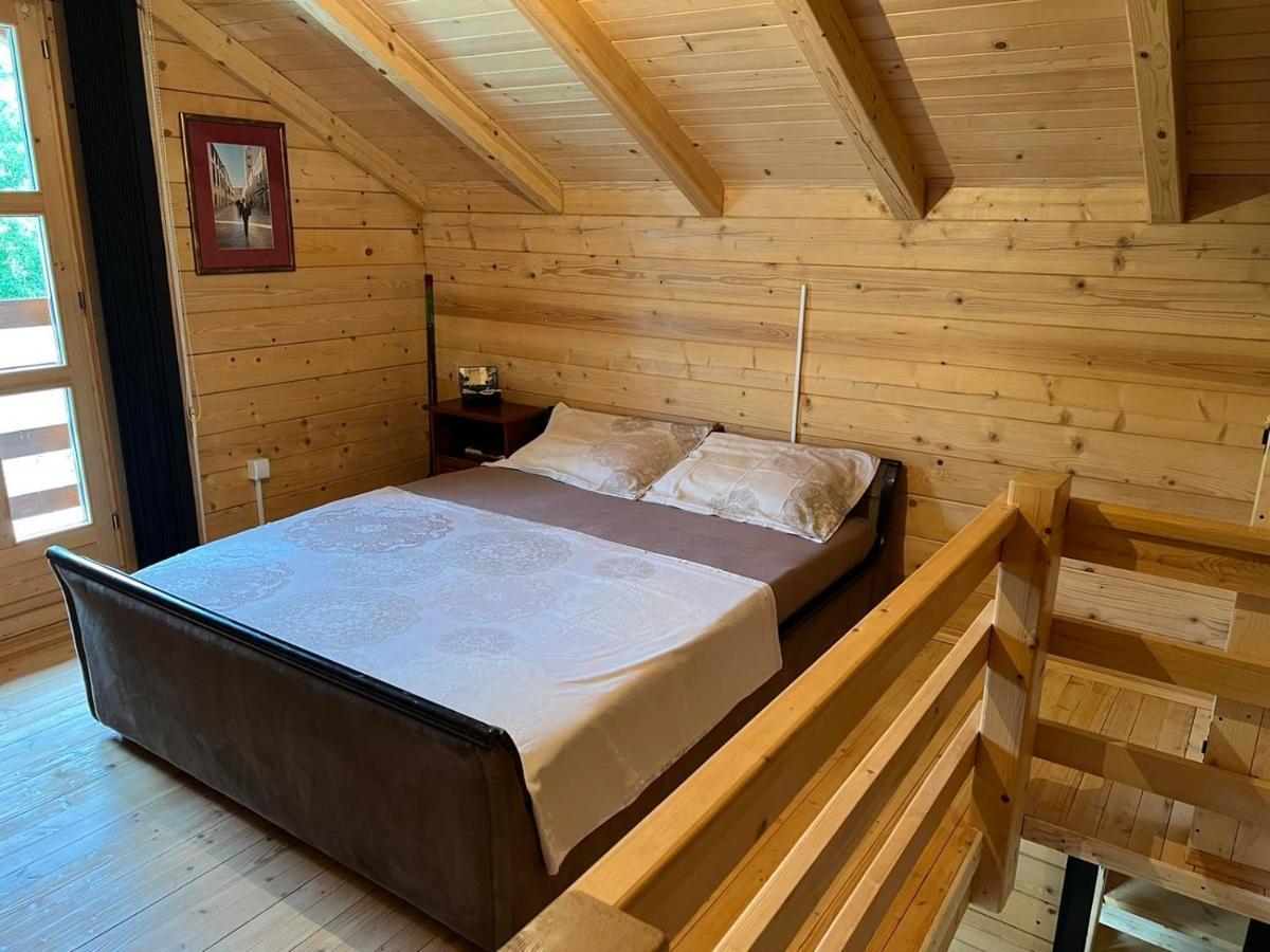 Cottage Ravna Rijeka 비옐로폴레 외부 사진