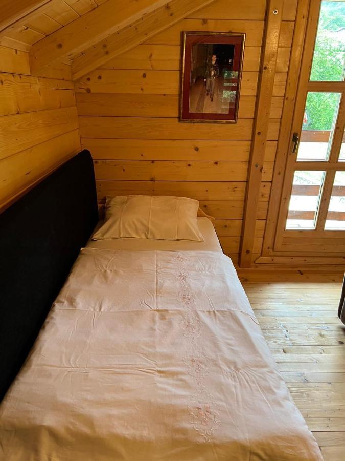 Cottage Ravna Rijeka 비옐로폴레 외부 사진