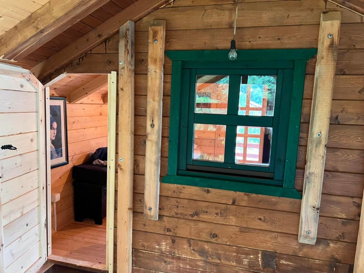 Cottage Ravna Rijeka 비옐로폴레 외부 사진